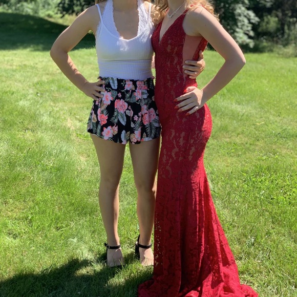 Chester & Felicity Red Sparkly Mermaid Prom Dress - Picture 6 of 8